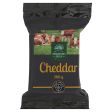 Ser Cheddar kawałek 200 g